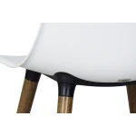 Eames Ahşap Ayak Plastik Siyah Sandalye Kestane