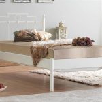 Hatkus-S Tek Kişilik Ferforje Beyaz Metal Karyola